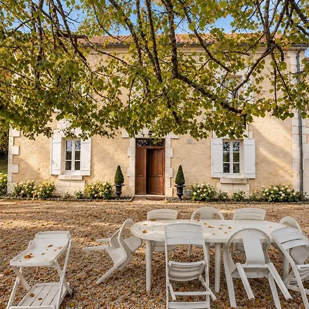 Domaine Des Truffieres Ferienhaus *